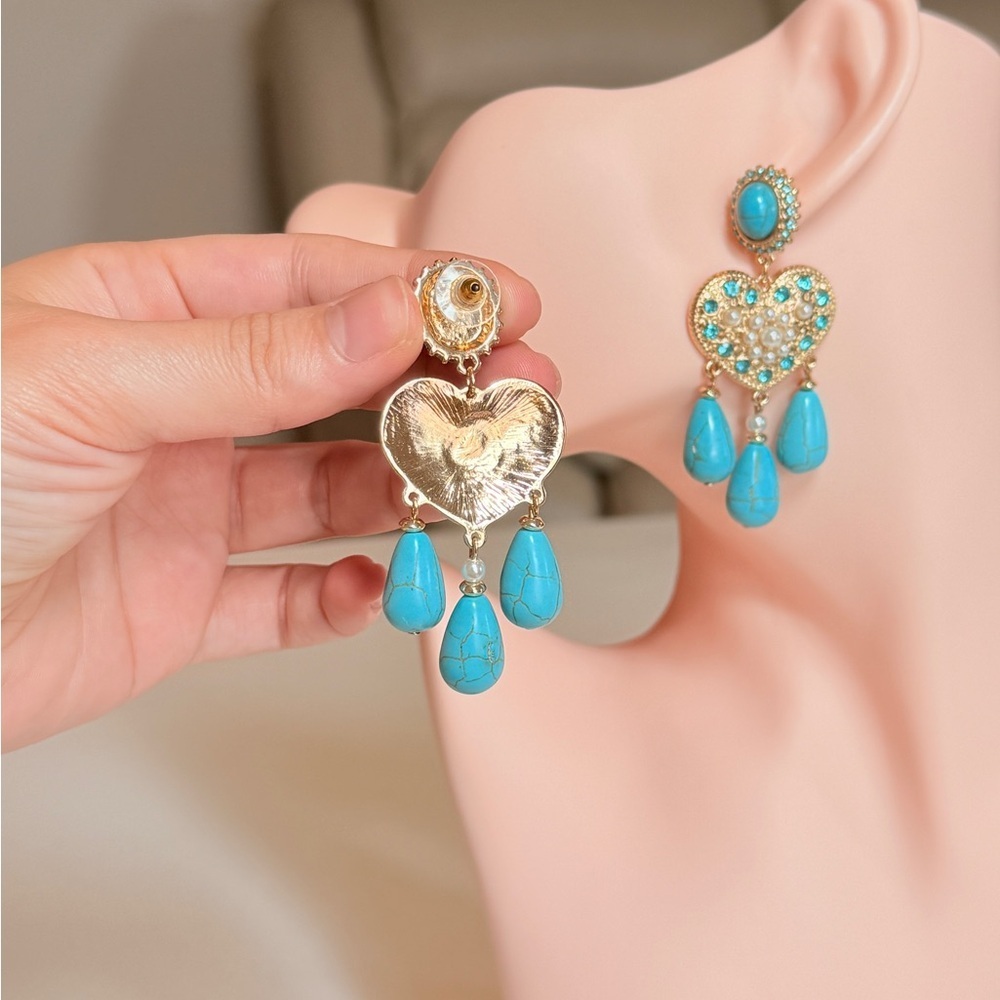 ⚜️ Turquoise Heart Drop Earrings - Gold Tone Women Jewelry - Picture 5 of 10